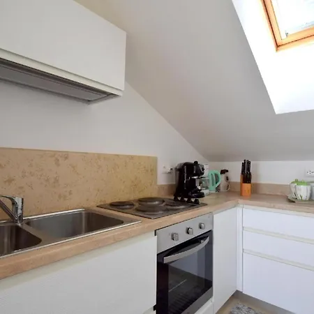 Ferienwohnung Roberto Apartman *