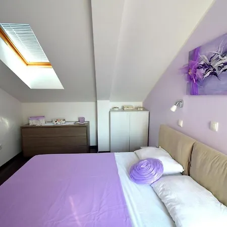 Ferienwohnung Roberto Apartman Njivice